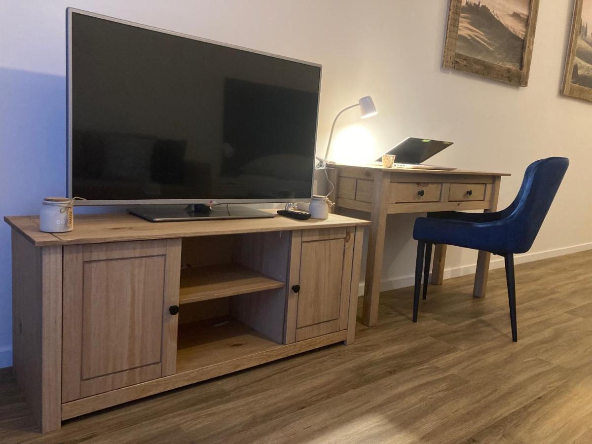 Komfortny Apartman A407 V Centre Nr, Bez Kuchyne, Parkovisko Zdarma Nitra Eksteriør bilde